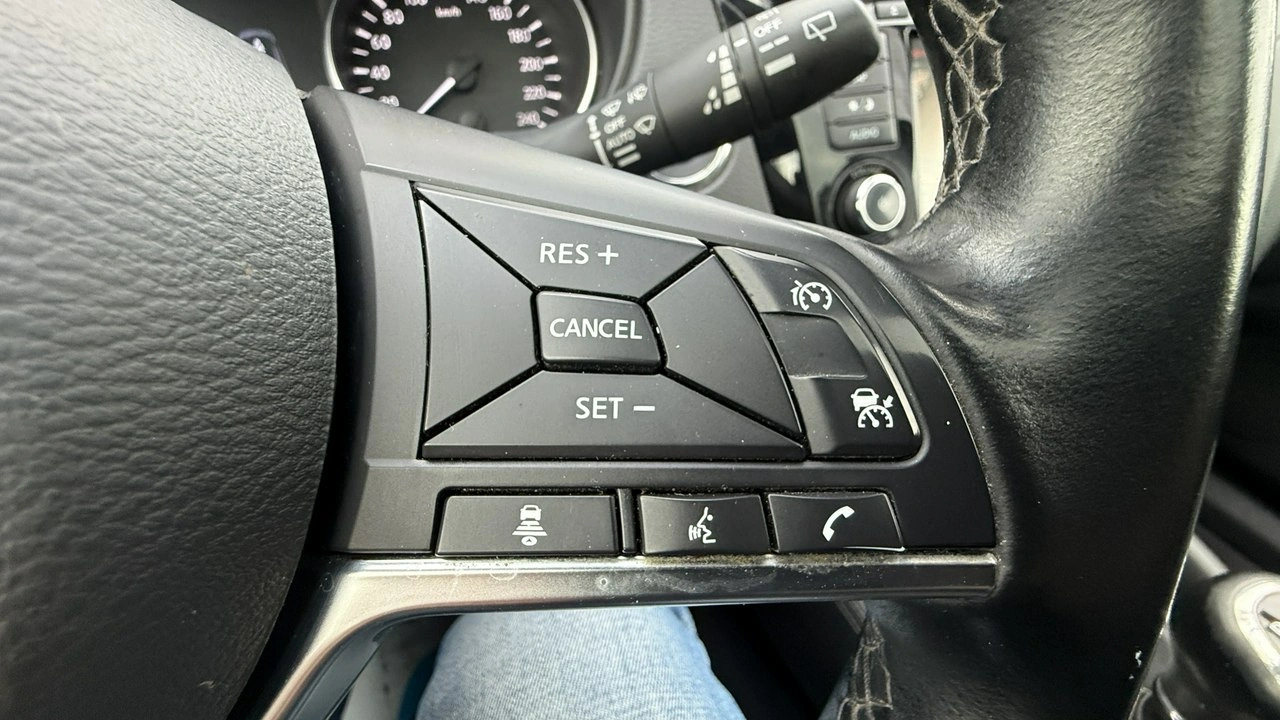 Nissan Qashqai - Zdjęcie 8