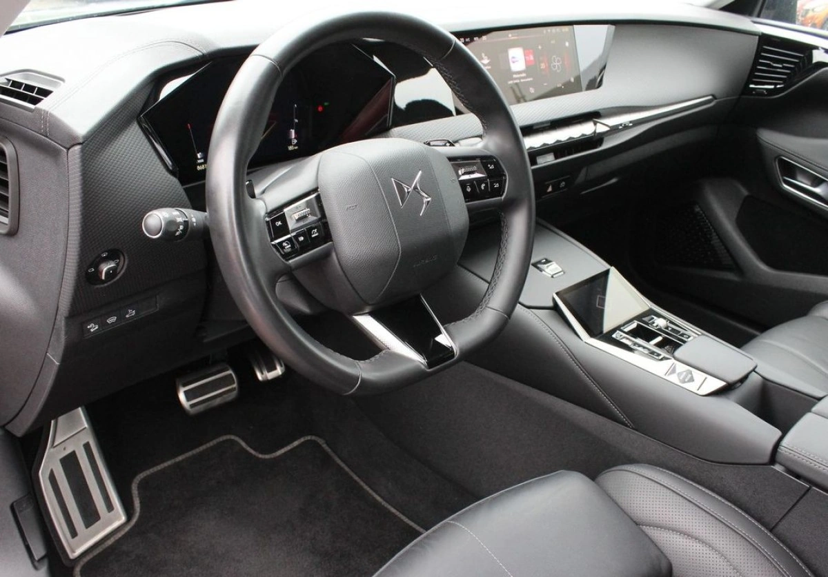 DS Automobiles DS 4 - Zdjęcie 9