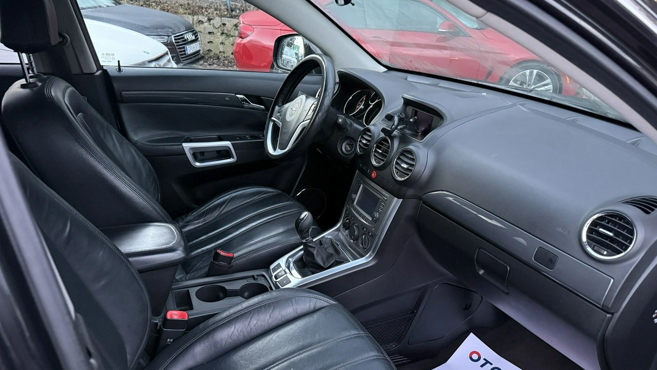 Opel Antara - Zdjęcie 24