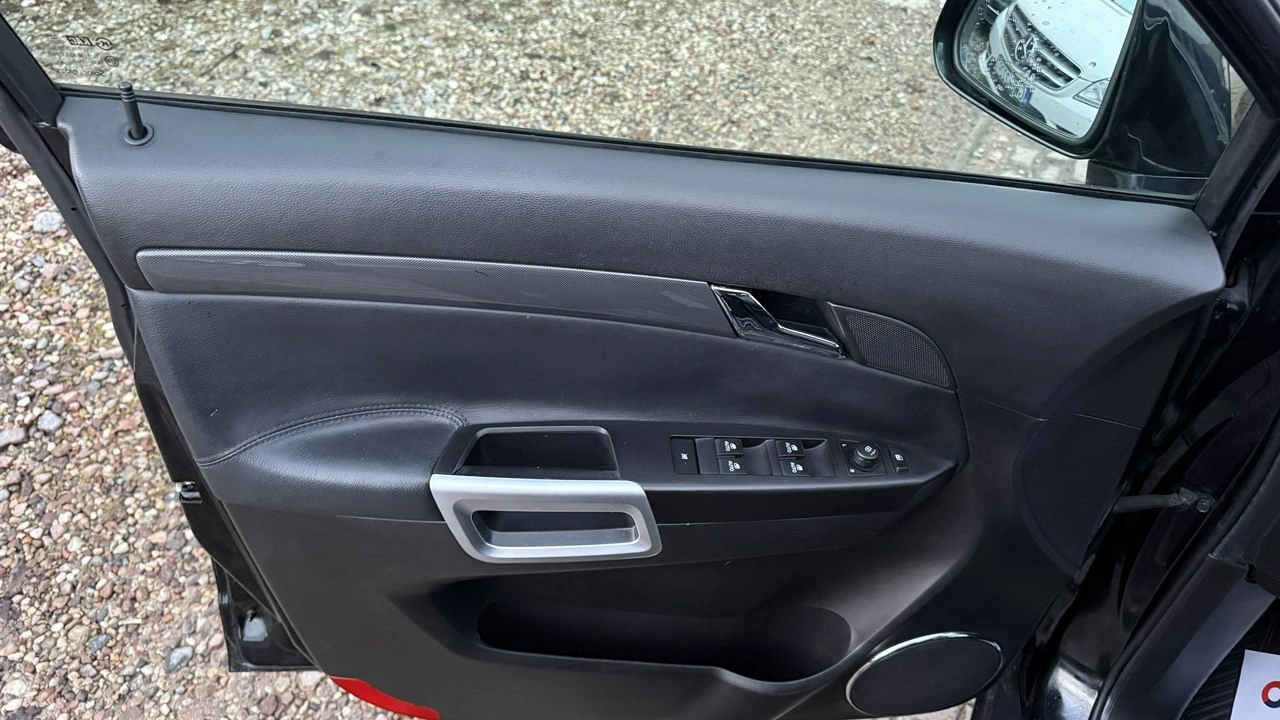 Opel Antara - Zdjęcie 27