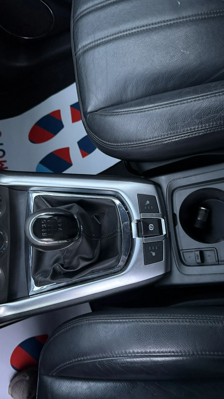 Opel Antara - Zdjęcie 32