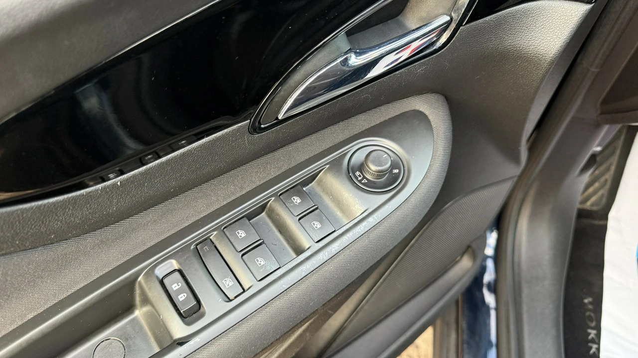 Opel Mokka - Zdjęcie 10