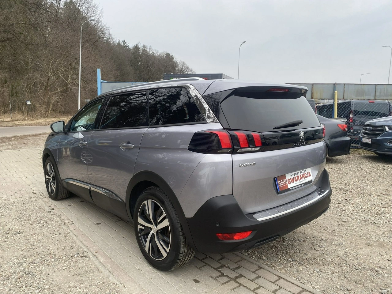Peugeot 5008 - Zdjęcie 11