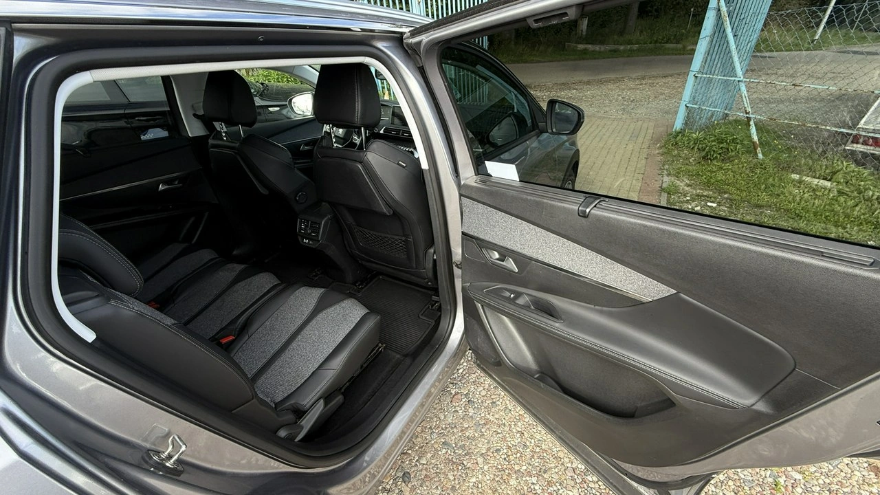 Peugeot 5008 - Zdjęcie 12