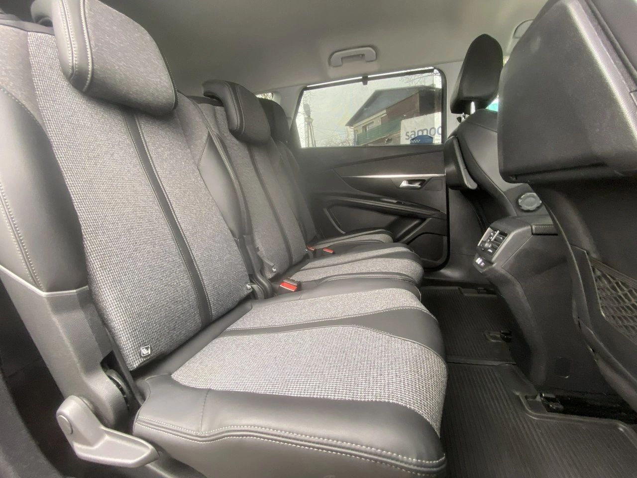 Peugeot 5008 - Zdjęcie 16