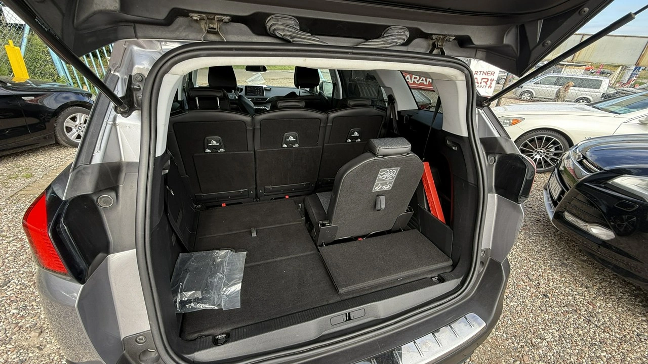 Peugeot 5008 - Zdjęcie 18