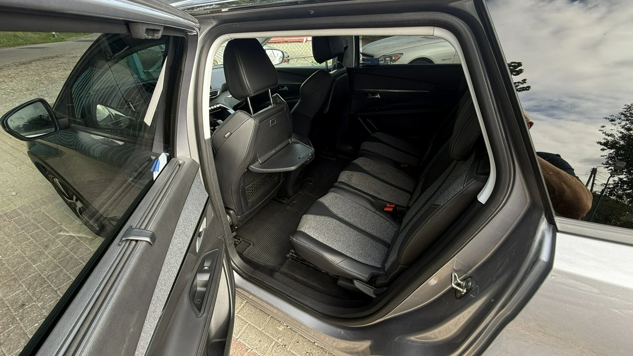 Peugeot 5008 - Zdjęcie 23