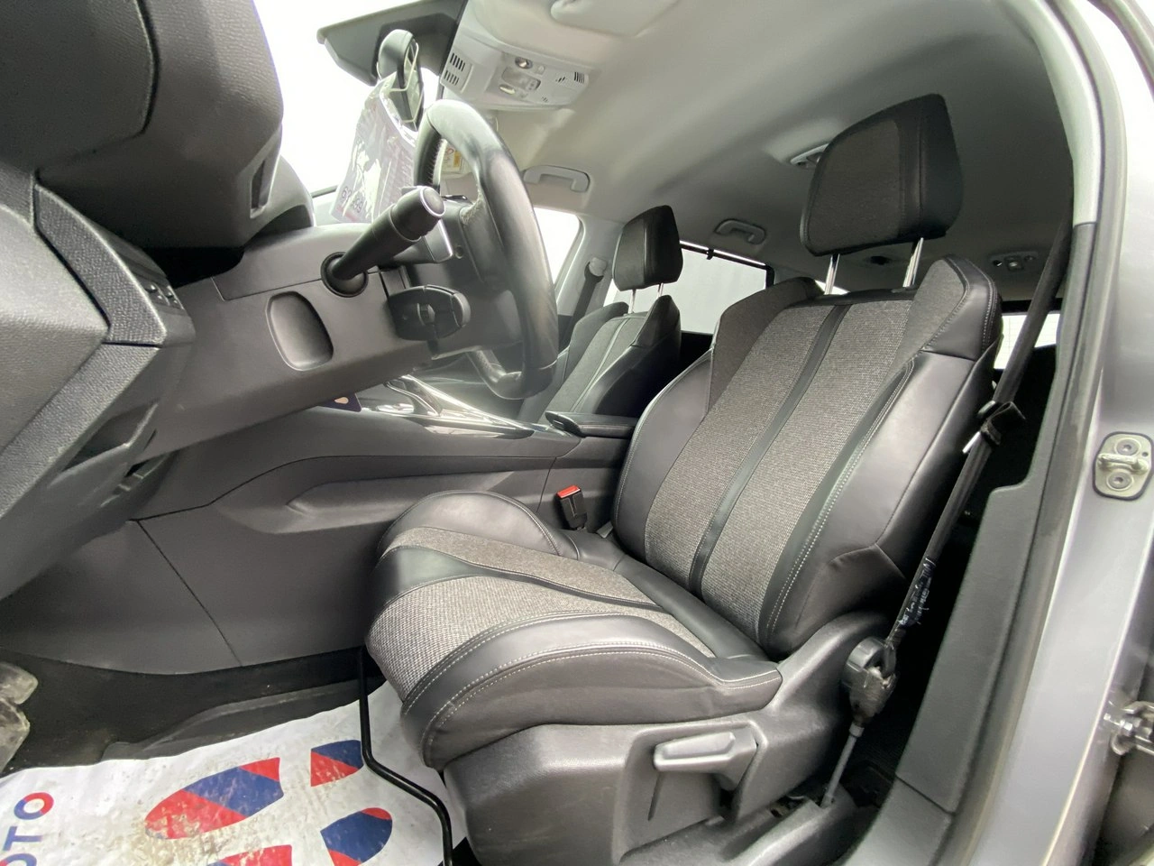 Peugeot 5008 - Zdjęcie 36