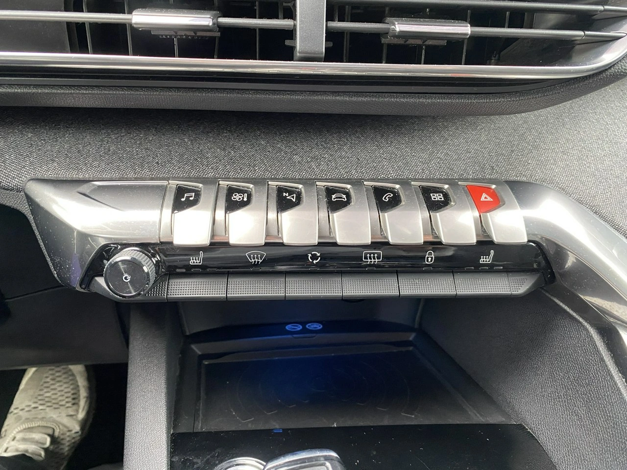 Peugeot 5008 - Zdjęcie 38