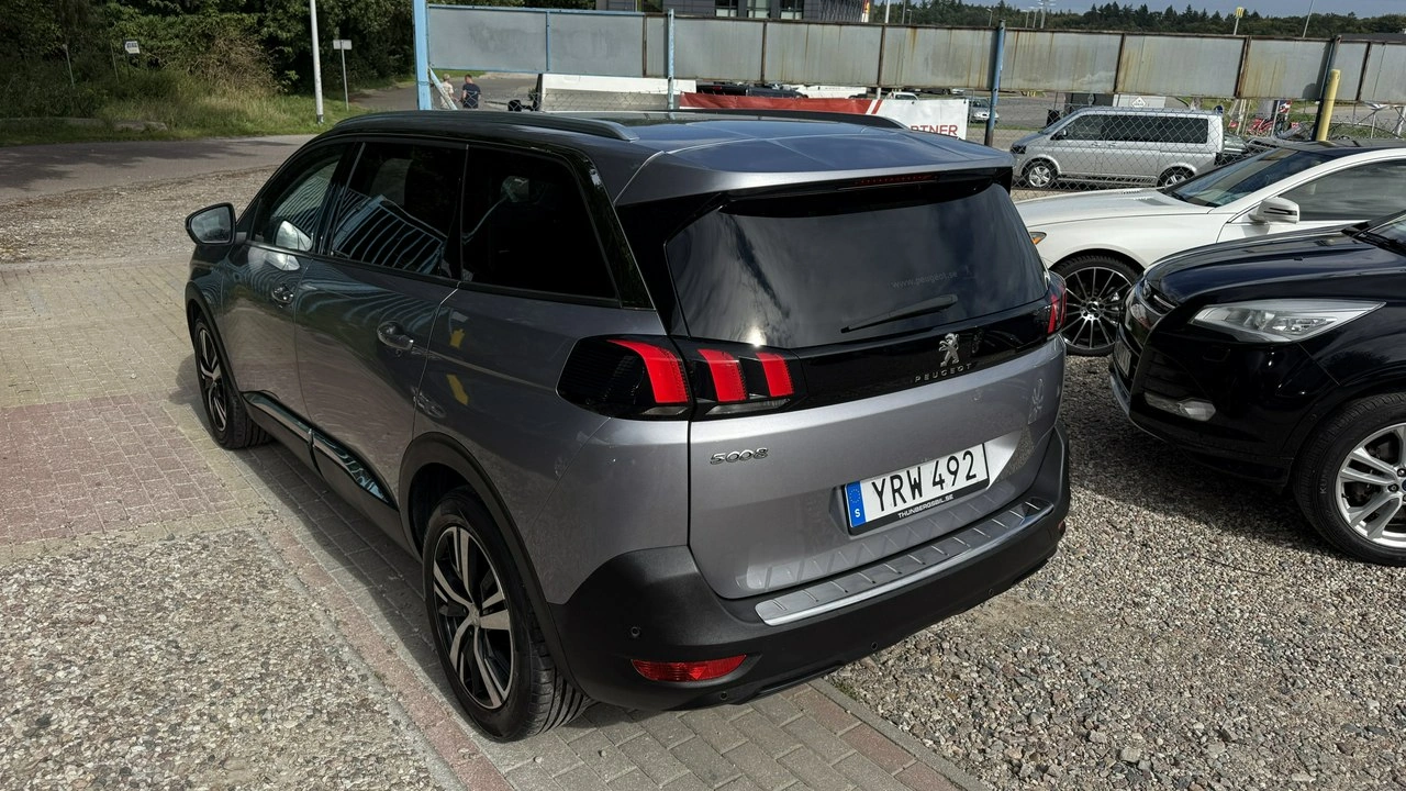 Peugeot 5008 - Zdjęcie 8