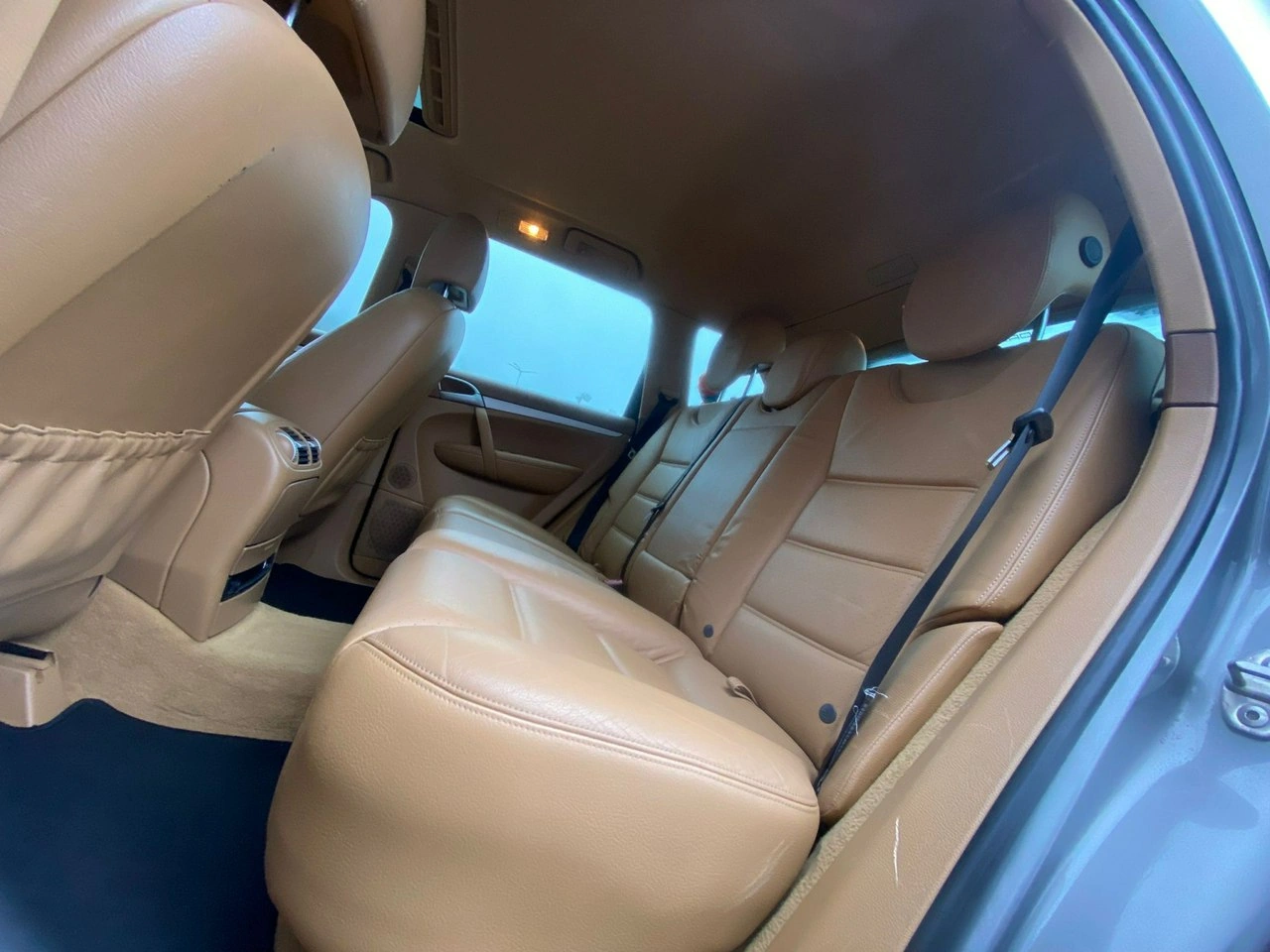 Porsche Cayenne - Zdjęcie 16