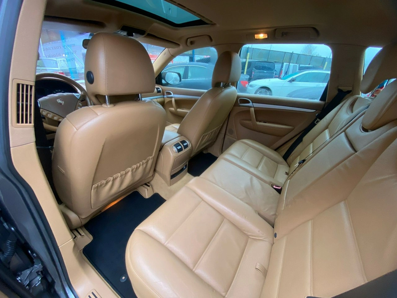 Porsche Cayenne - Zdjęcie 20