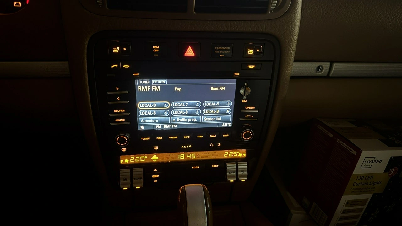 Porsche Cayenne - Zdjęcie 45