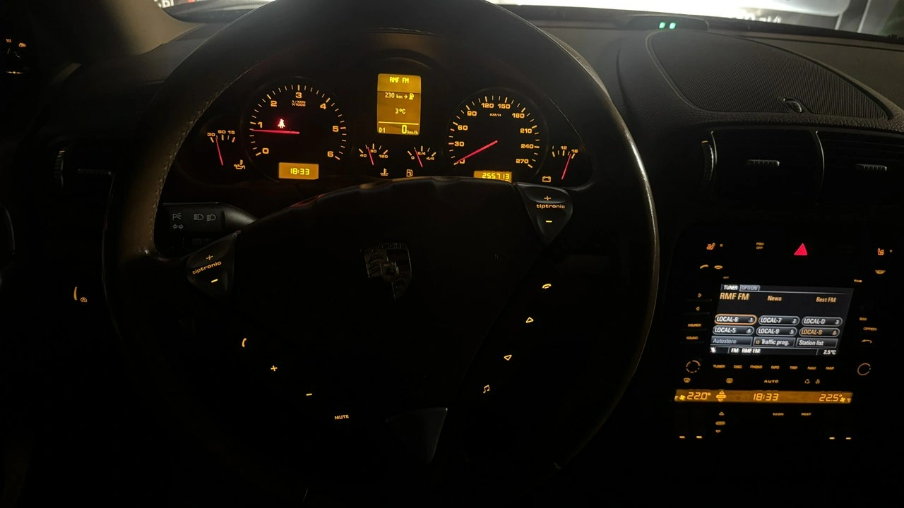 Porsche Cayenne - Zdjęcie 49