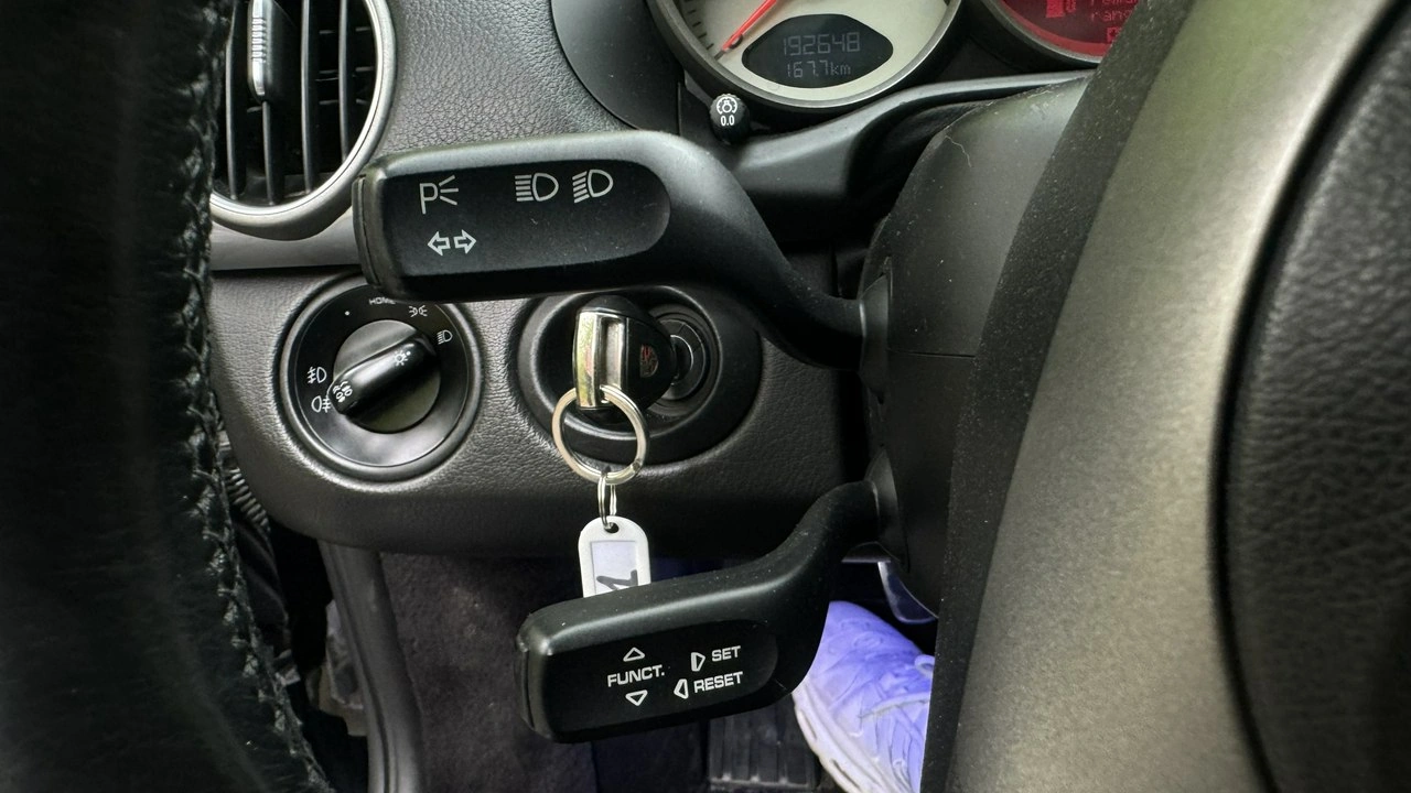 Porsche Cayman - Zdjęcie 26