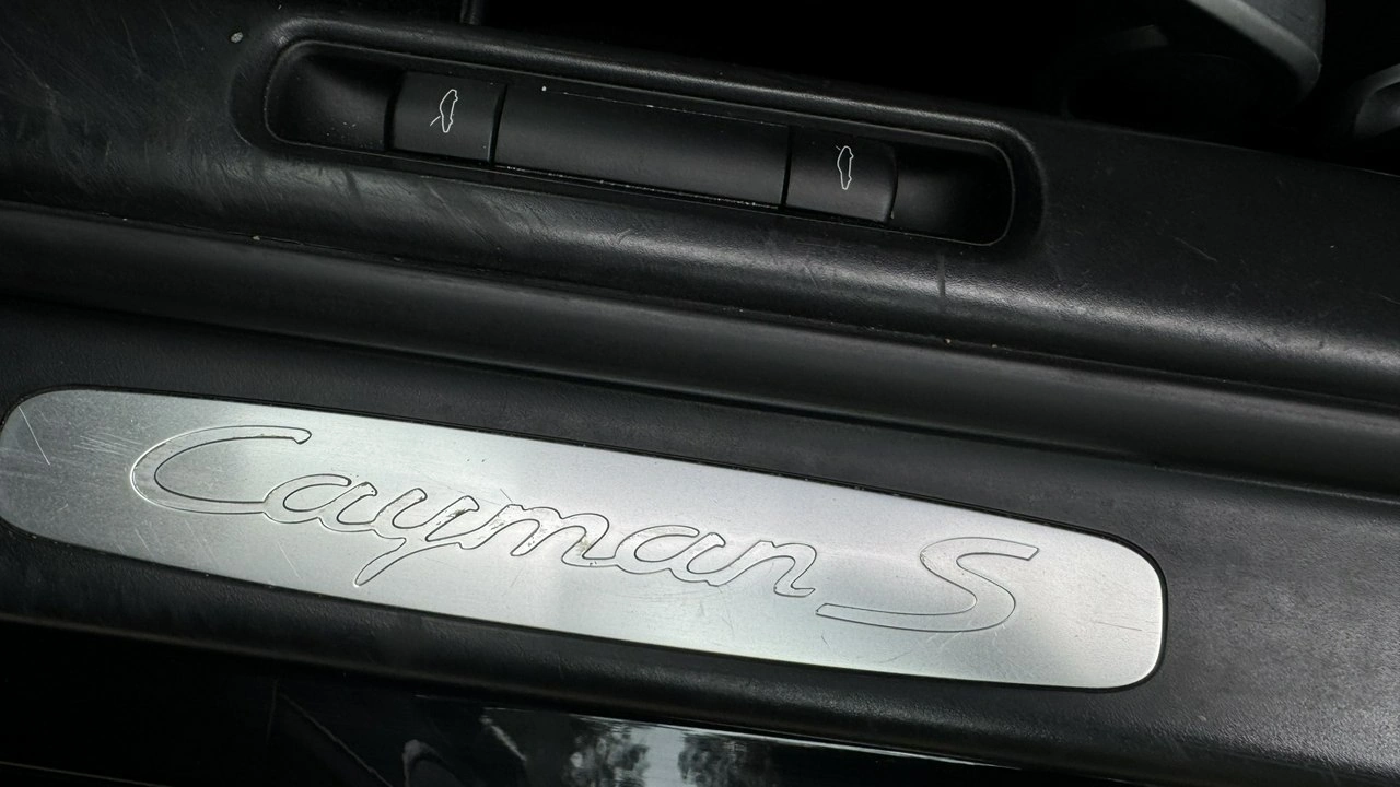 Porsche Cayman - Zdjęcie 32