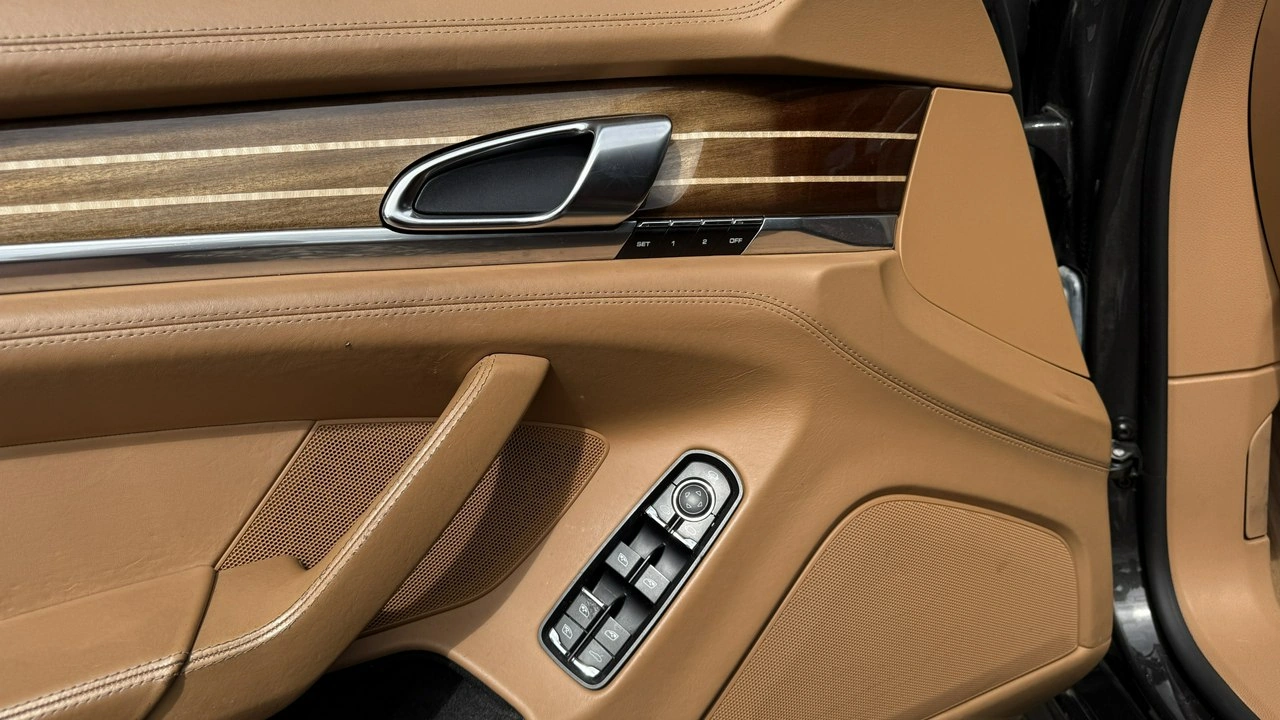 Porsche Panamera - Zdjęcie 15