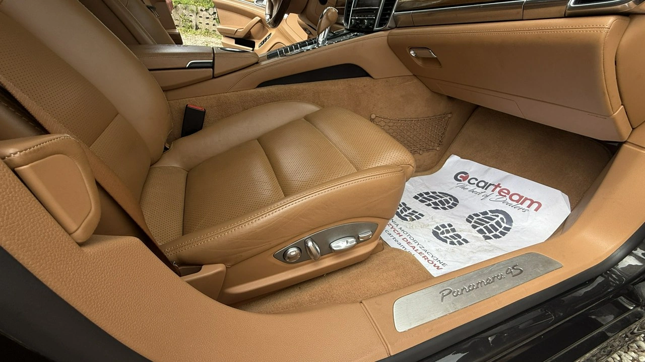 Porsche Panamera - Zdjęcie 38