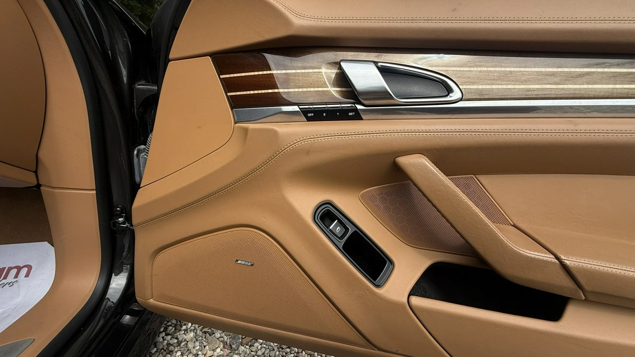 Porsche Panamera - Zdjęcie 39