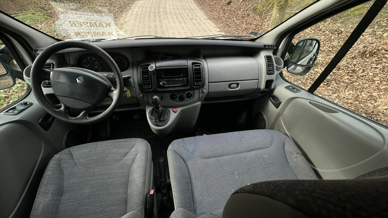 Renault Trafic - Zdjęcie 25