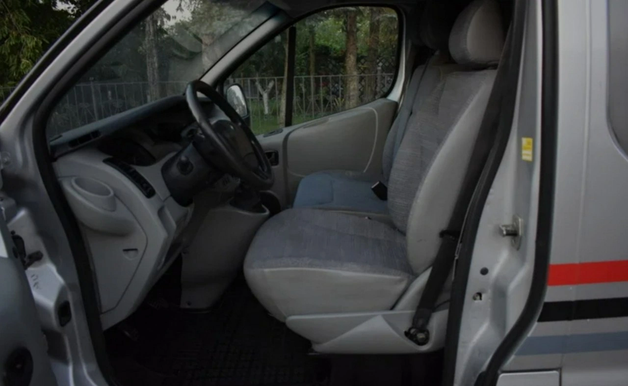 Renault Trafic - Zdjęcie 42