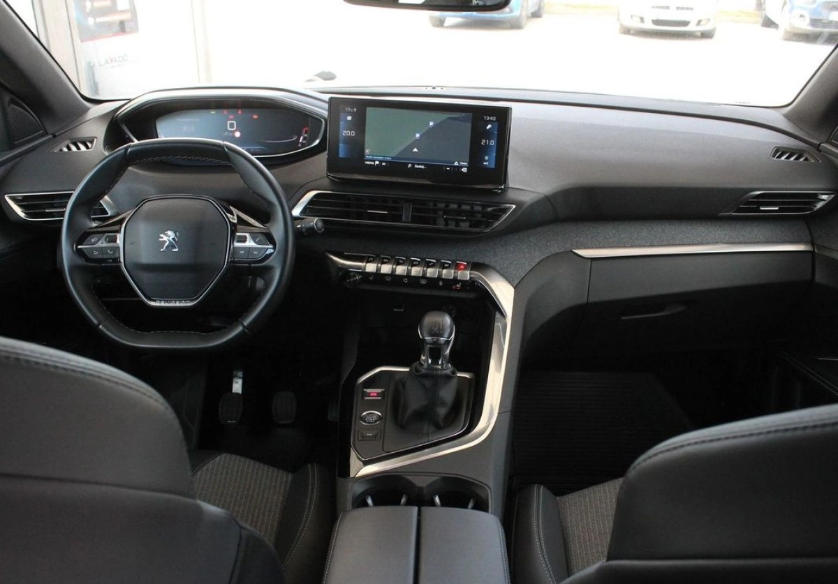 Peugeot 3008 - Zdjęcie 10