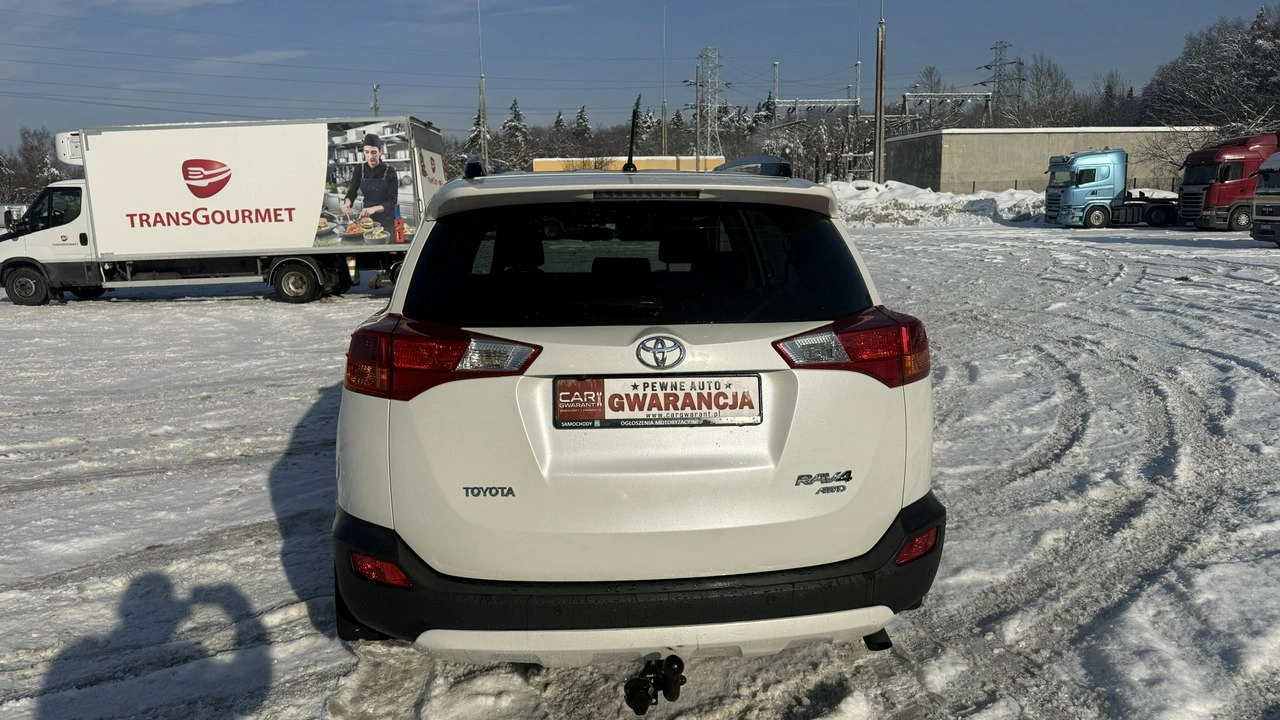Toyota RAV-4 - Zdjęcie 10