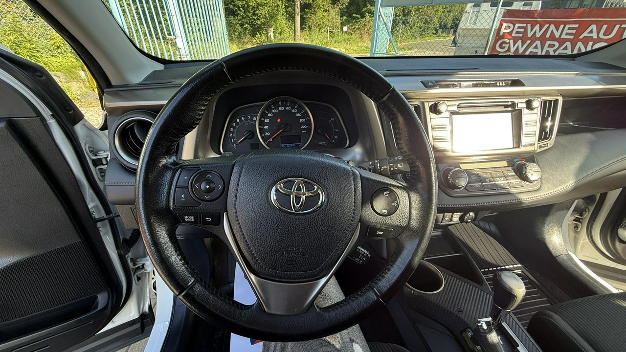 Toyota RAV-4 - Zdjęcie 26