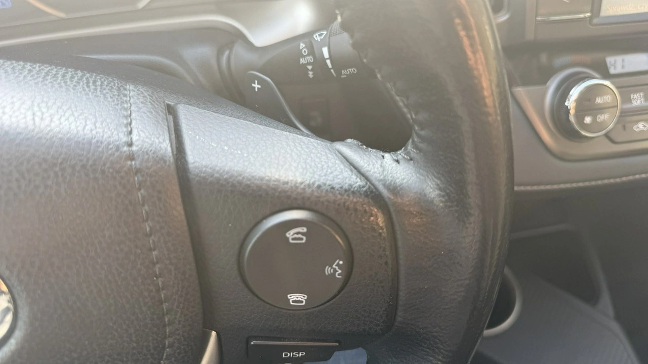 Toyota RAV-4 - Zdjęcie 28