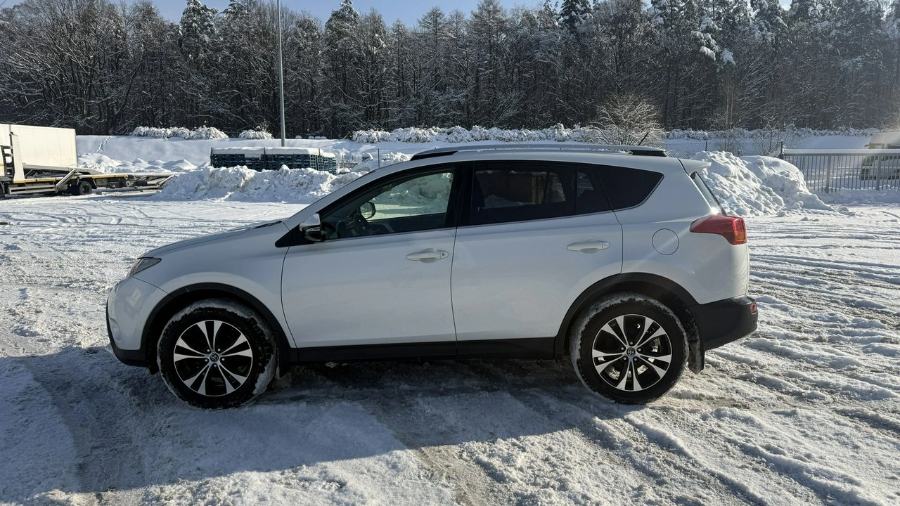Toyota RAV-4 - Zdjęcie 7
