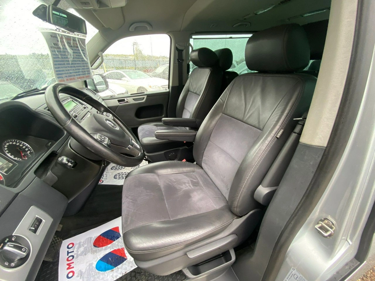 Volkswagen Multivan - Zdjęcie 42