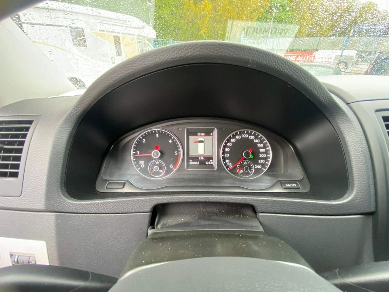 Volkswagen Multivan - Zdjęcie 46