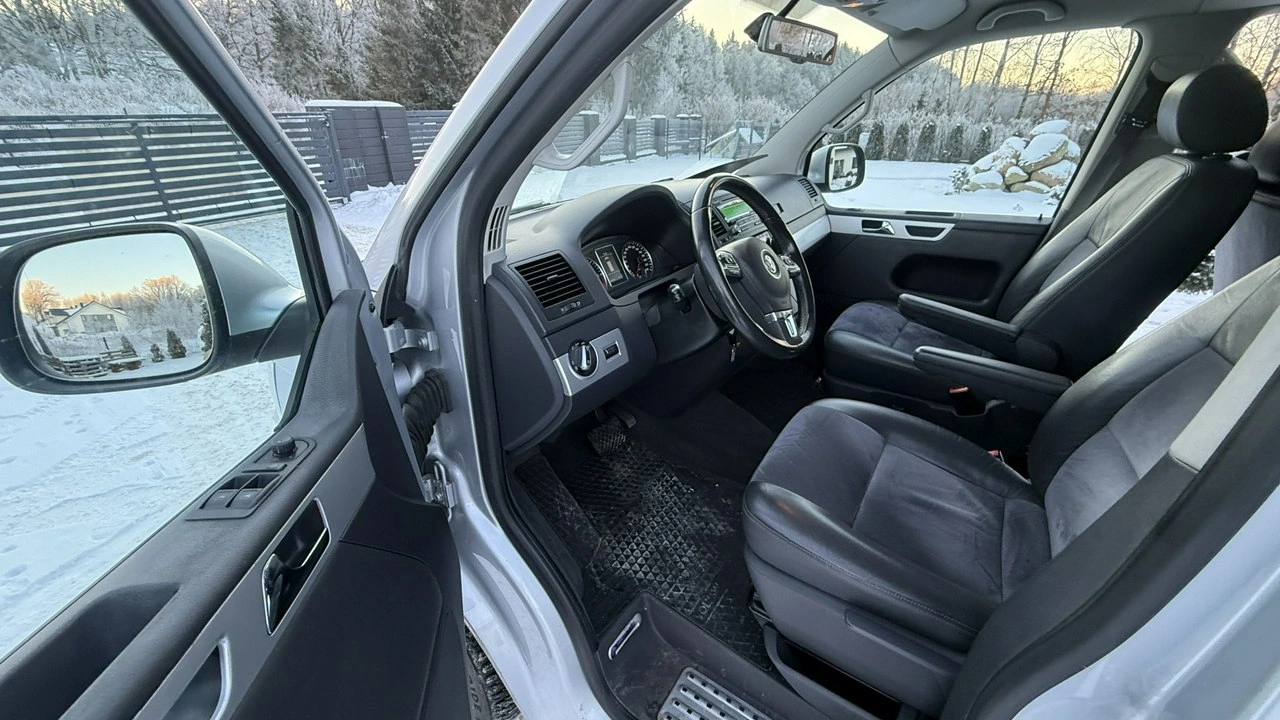 Volkswagen Multivan - Zdjęcie 21