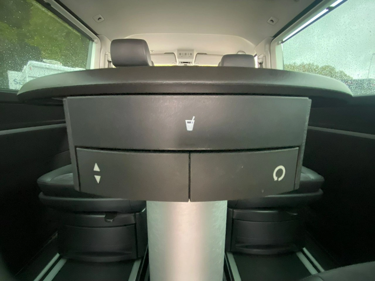 Volkswagen Multivan - Zdjęcie 51