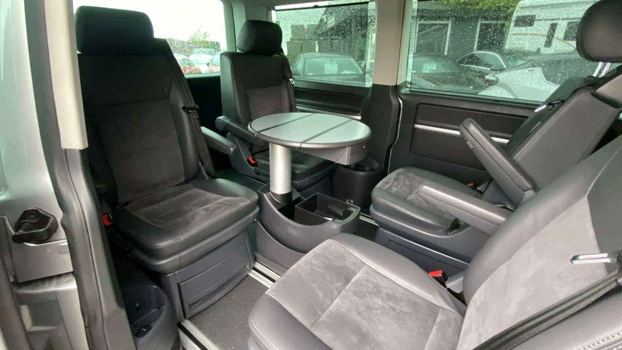 Volkswagen Multivan - Zdjęcie 54