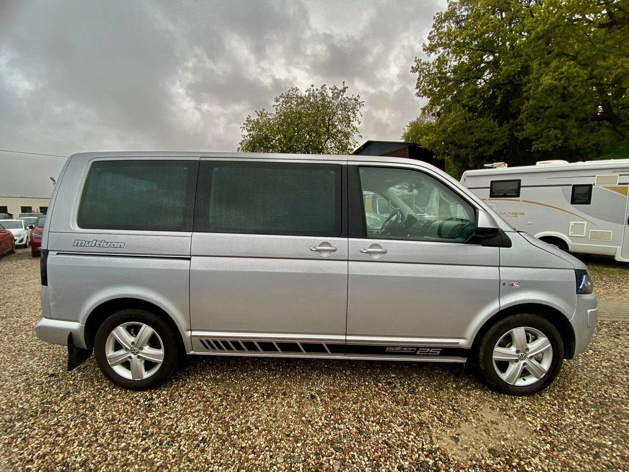 Volkswagen Multivan - Zdjęcie 37