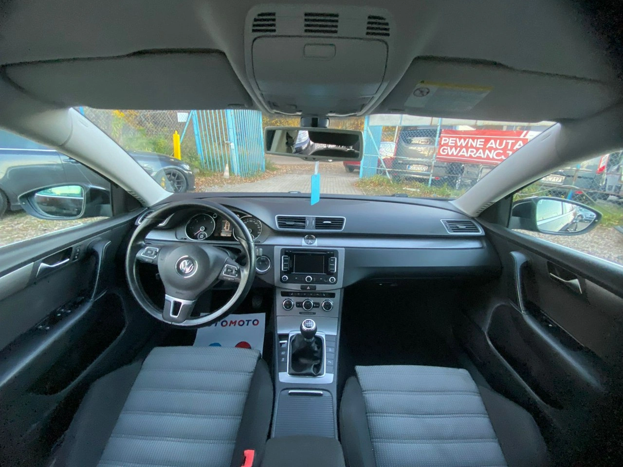 Volkswagen Passat - Zdjęcie 24