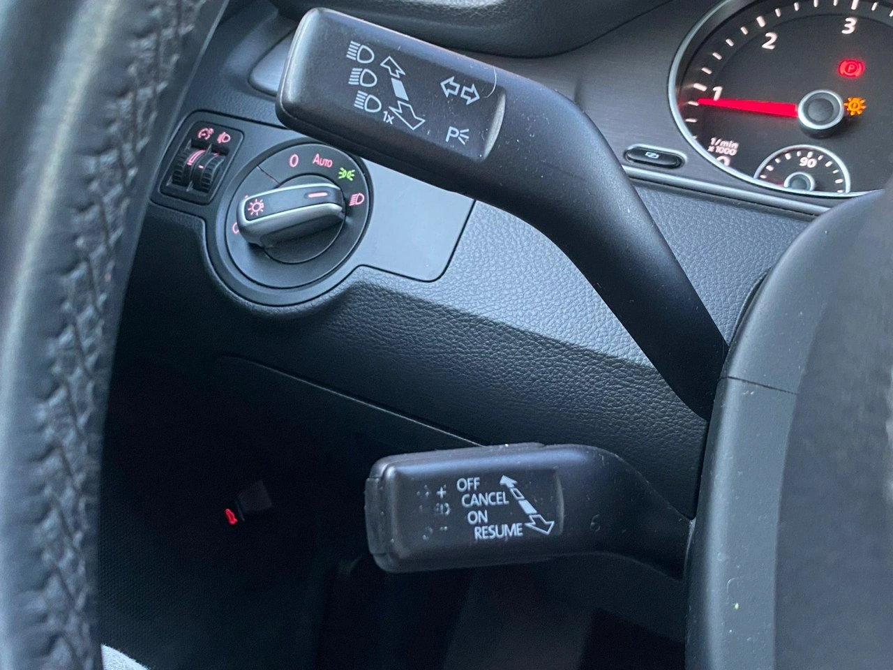 Volkswagen Passat - Zdjęcie 37