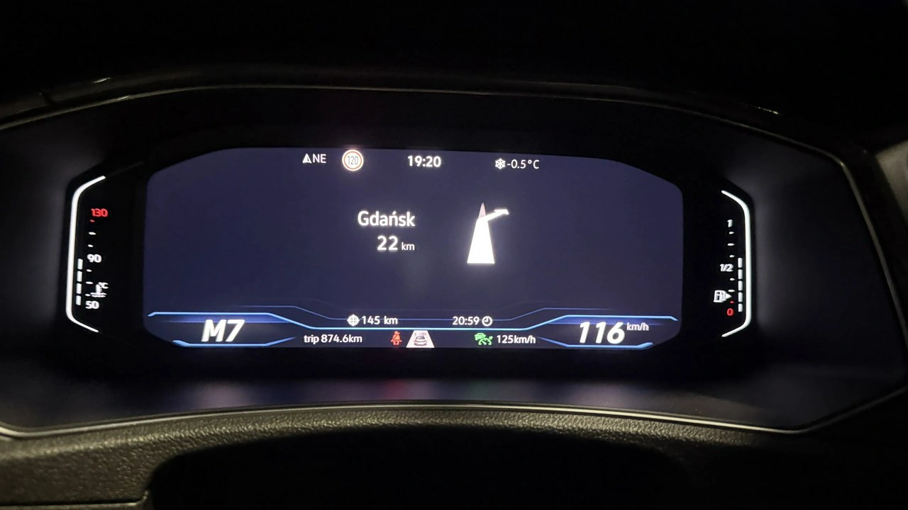 Volkswagen T-Roc - Zdjęcie 37