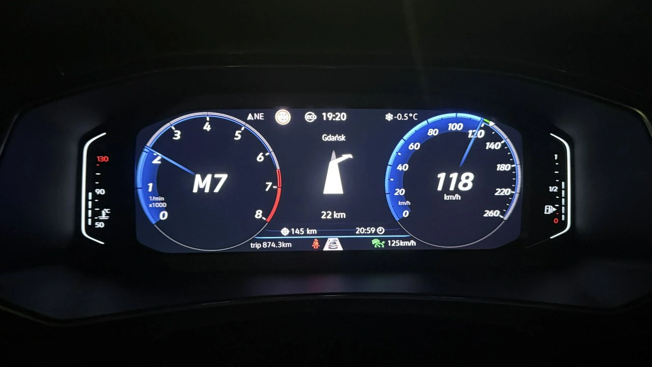 Volkswagen T-Roc - Zdjęcie 38