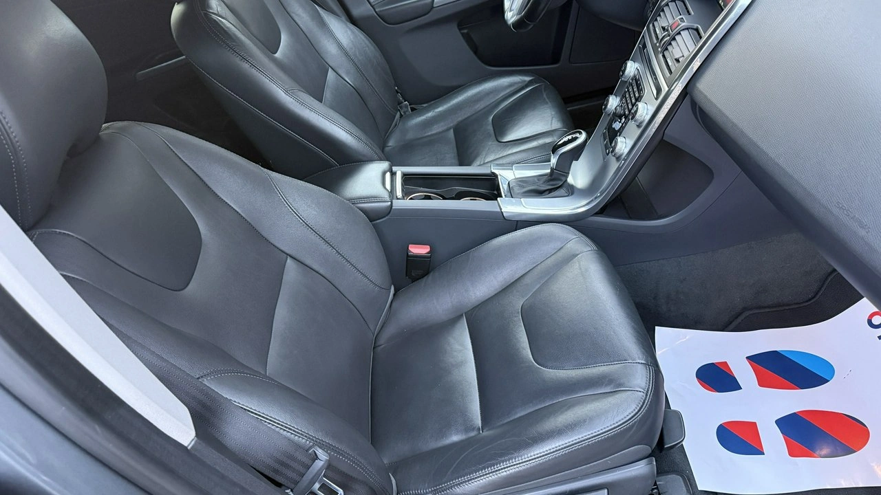 Volvo XC 60 - Zdjęcie 12