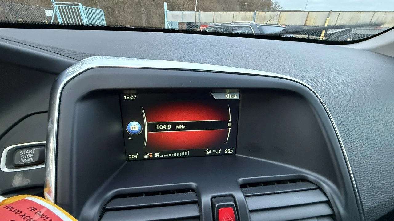 Volvo XC 60 - Zdjęcie 24