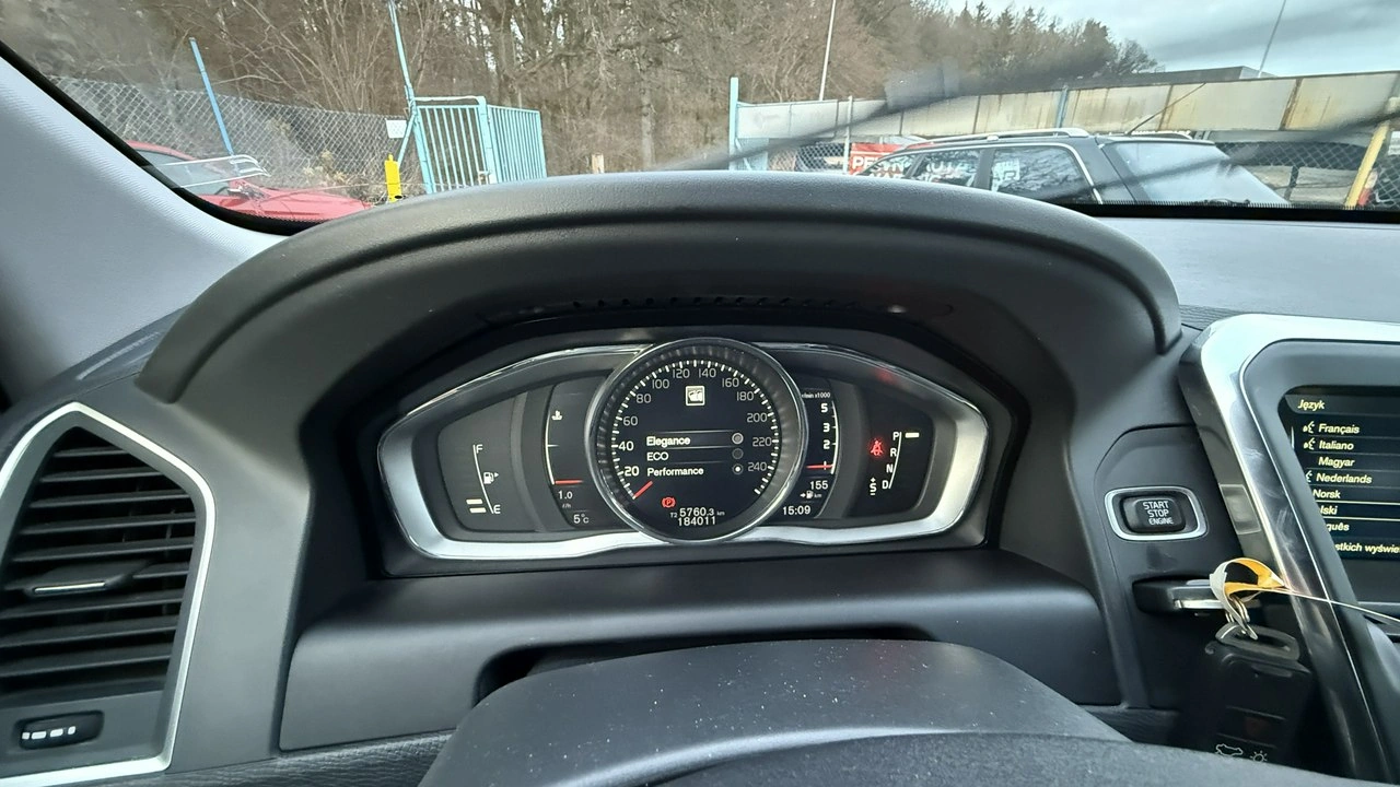 Volvo XC 60 - Zdjęcie 30