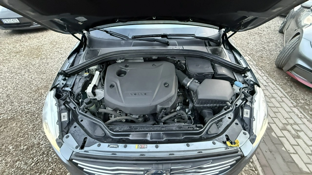 Volvo XC 60 - Zdjęcie 32