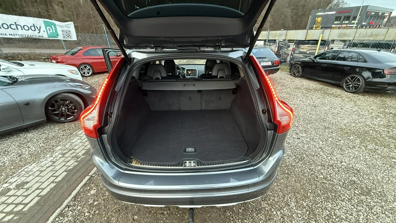 Volvo XC 60 - Zdjęcie 36