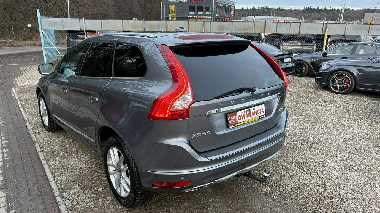 Volvo XC 60 - Zdjęcie 8