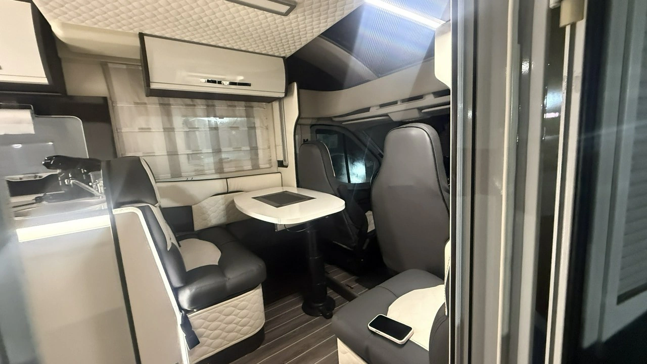 Ford Transit - Zdjęcie 43