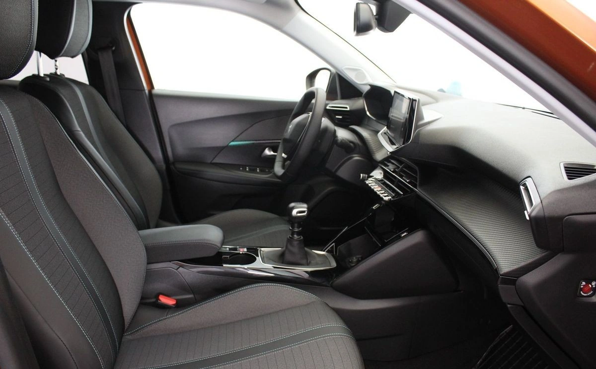 Peugeot 2008 - Zdjęcie 2