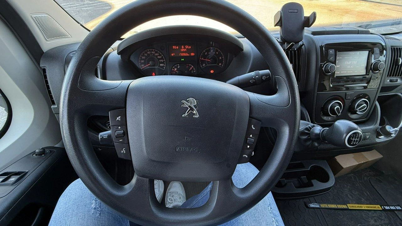 Peugeot Boxer - Zdjęcie 11