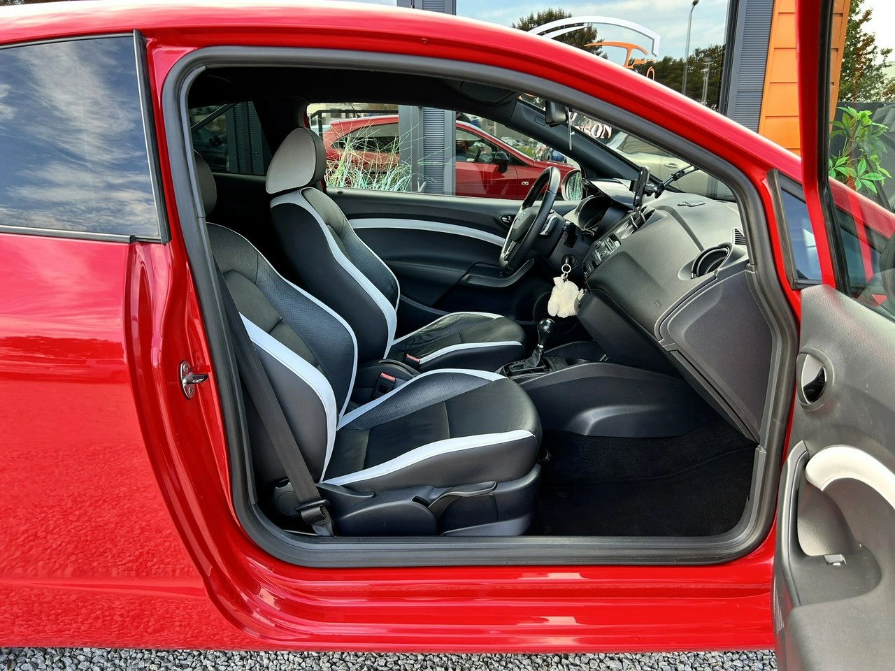 Seat Ibiza - Zdjęcie 23